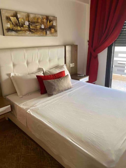 Appartement De Haut Standing. Marrakesh Esterno foto