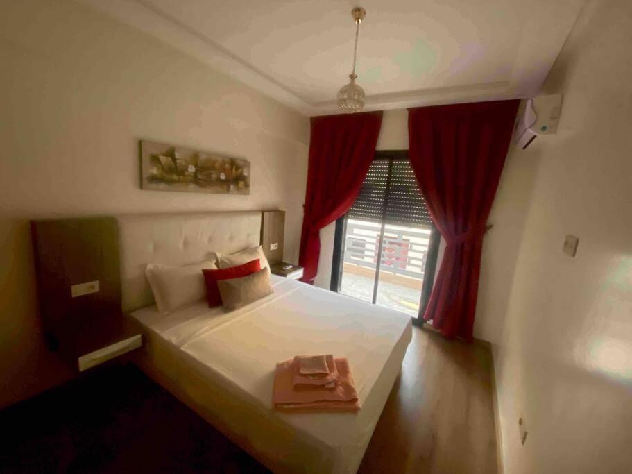 Appartement De Haut Standing. Marrakesh Esterno foto